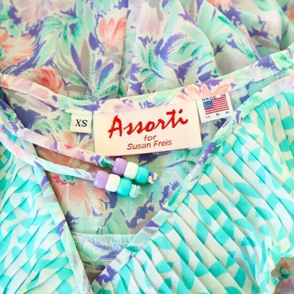Assorti Susan Freis Vintage 80s Pastel Floral Ruffle Pleated Smocked Dress XS - Picture 5 of 5
